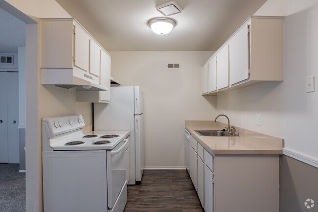 Interior Photo - Waters Edge Estates
