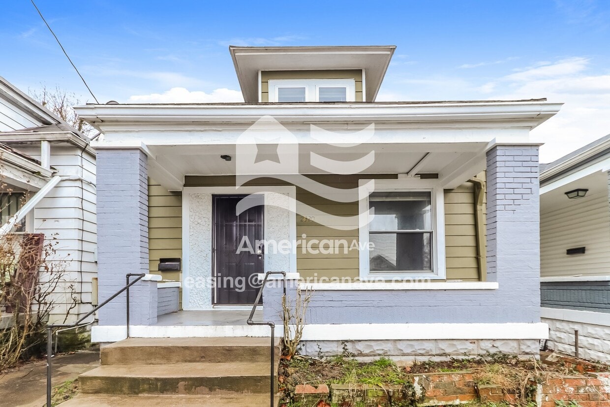 Primary Photo - 2320 W Hill St