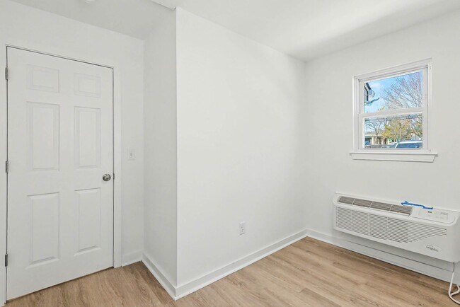 Foto del edificio - Modern Tiny Homes designed for simple, stylish living, cozy spaces, and low-maintenance comfort.