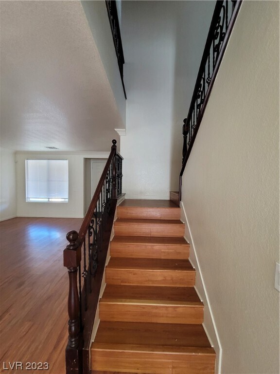 Building Photo - 705 Shirehampton Dr