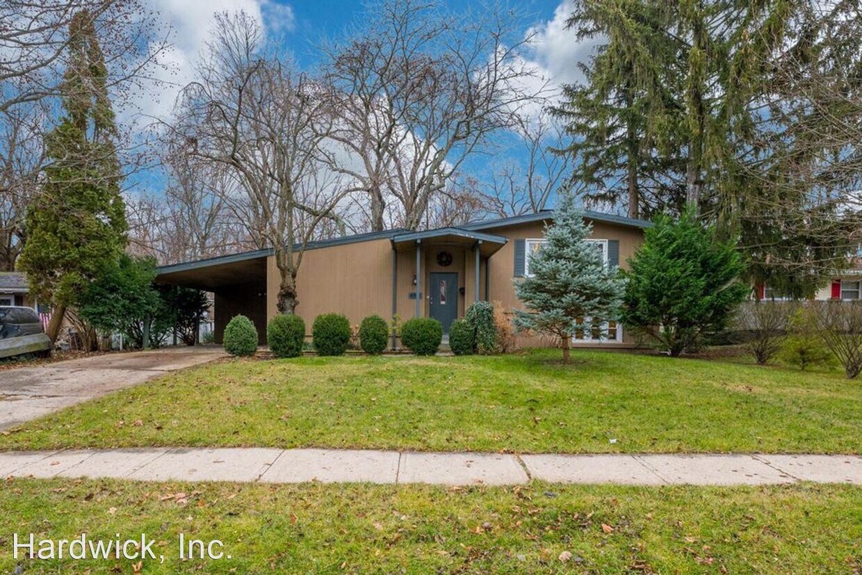 Primary Photo - 3 br, 1.5 bath House - 4915 Malden Way