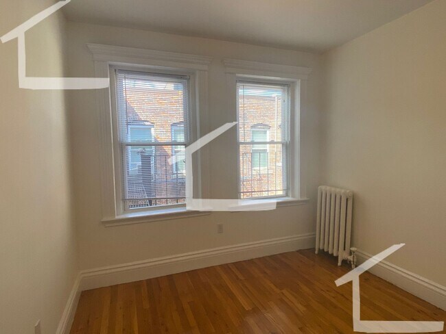 Building Photo - 1296 Commonwealth Ave