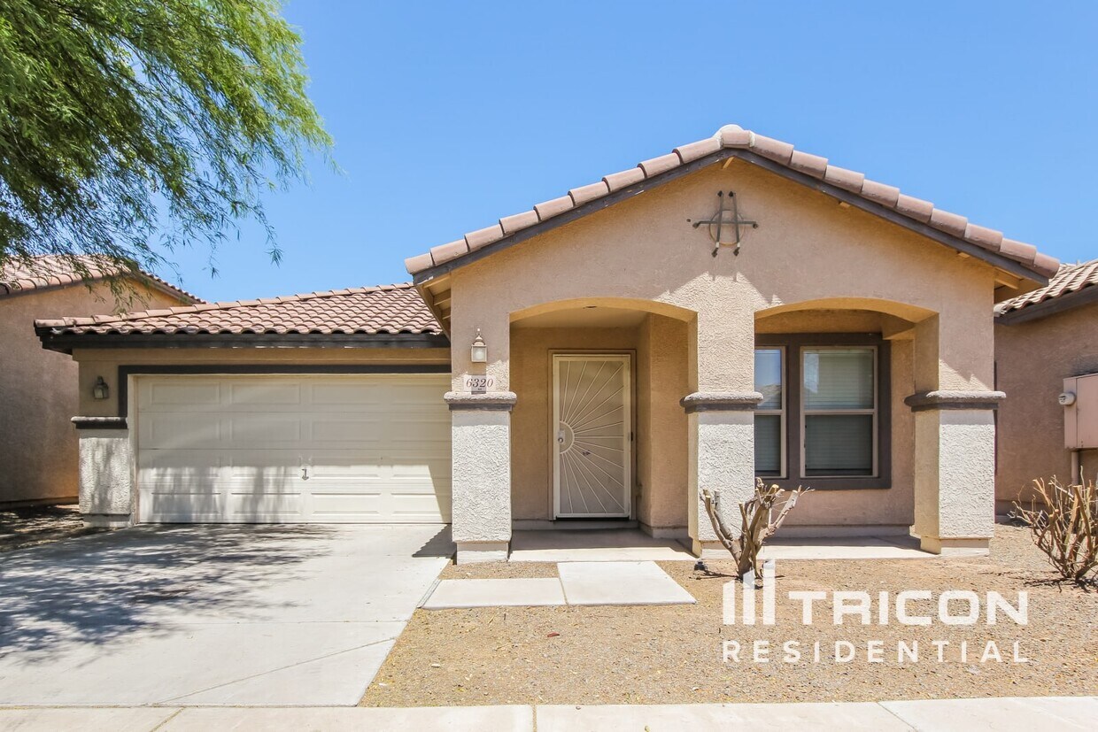 Foto principal - 6320 W Sophie Ln