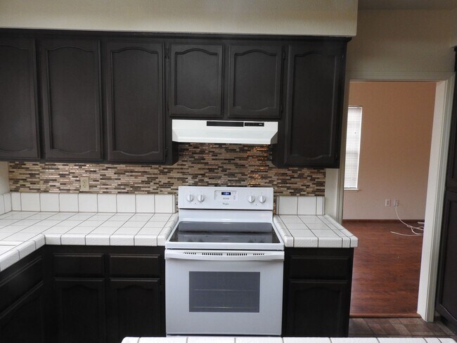 Building Photo - 9478 Bowmont Way "Laguna Creek 4 Bedroom B...