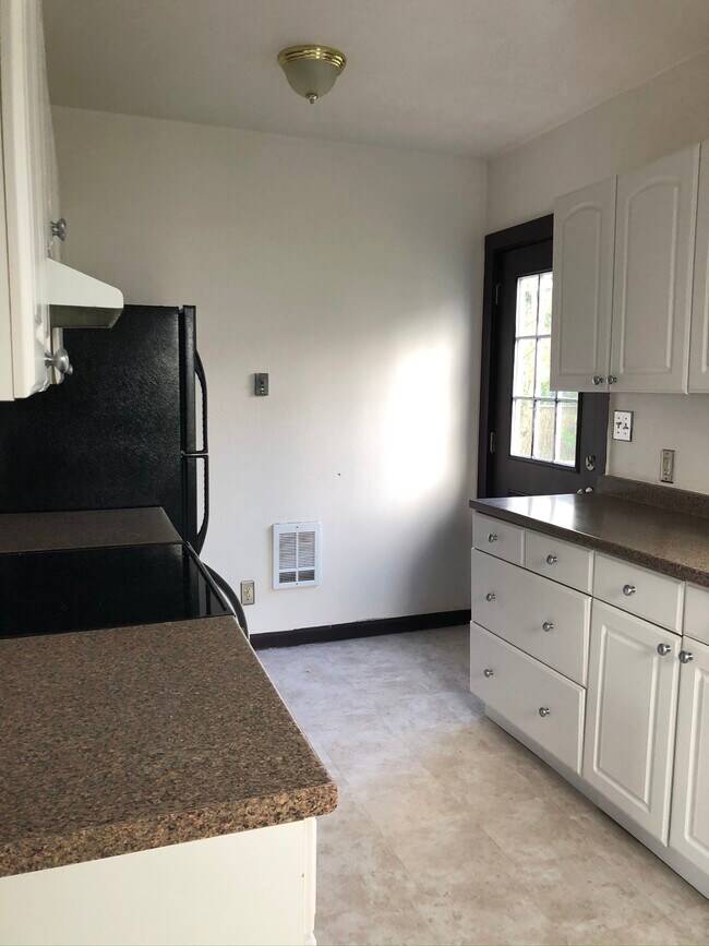 Foto del edificio - 802 S Trafton St