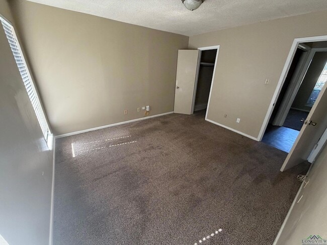 Foto del edificio - 1114 E Fairmont St