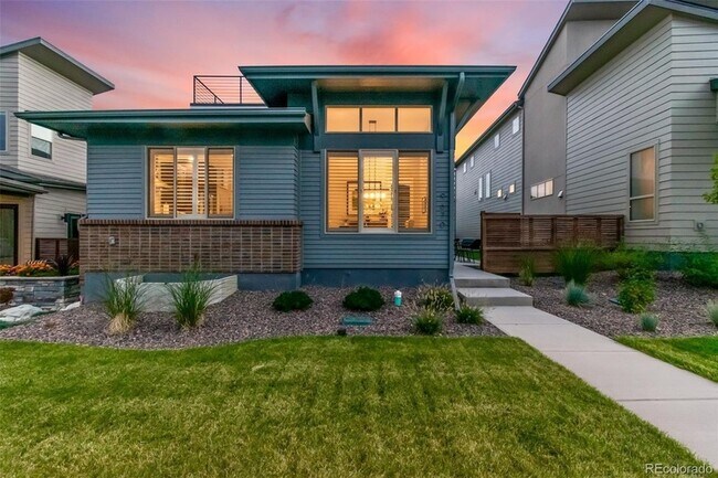 Foto del edificio - 9670 Bennett Peak St