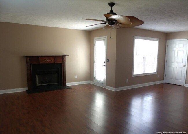 Building Photo - 110 Beech Dr