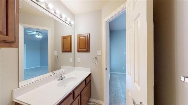 Foto del edificio - Lakeridge Townhomes #3010