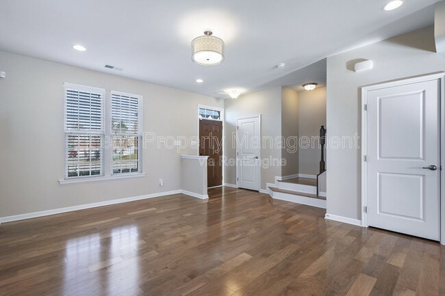Building Photo - 11323 Sadler Walk Ln