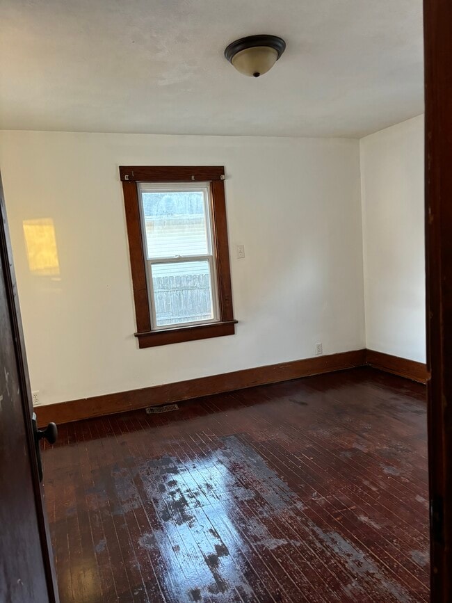 Building Photo - 1765 N Monroe St