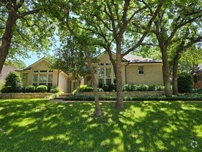Building Photo - 1505 Valley Creek Rd