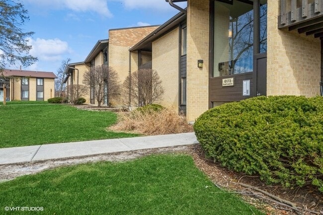 Building Photo - 6173 Knoll Ln Ct