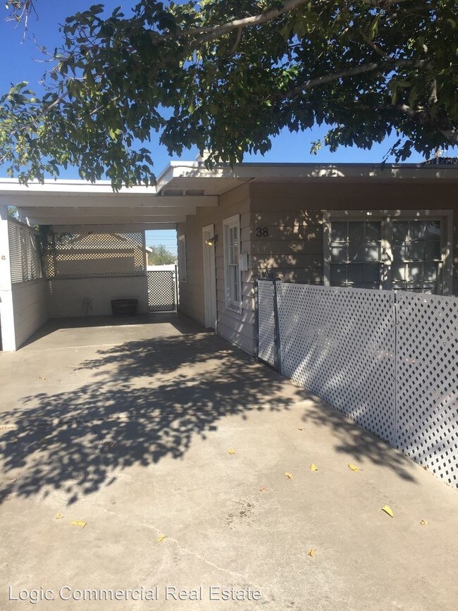 Building Photo - 38 E Basic Rd