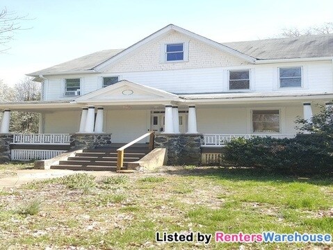 Building Photo - 7 Waldron Ave