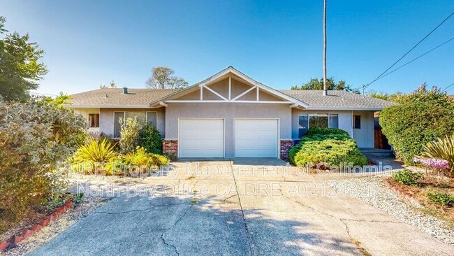 Building Photo - 1511 Lynn Ct