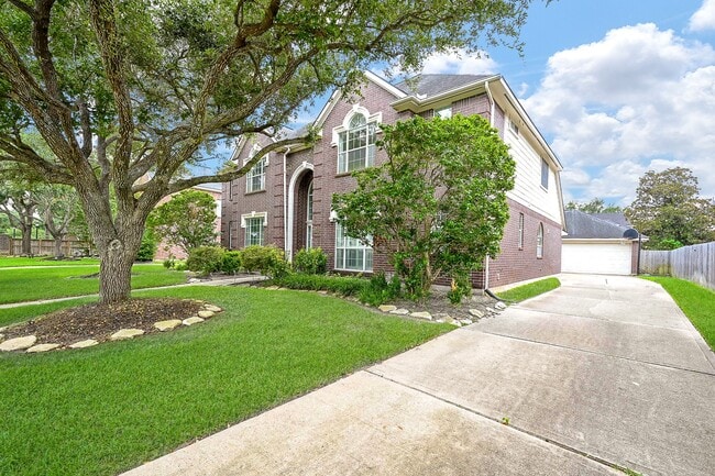 Foto del edificio - 22511 Bridgehaven Dr