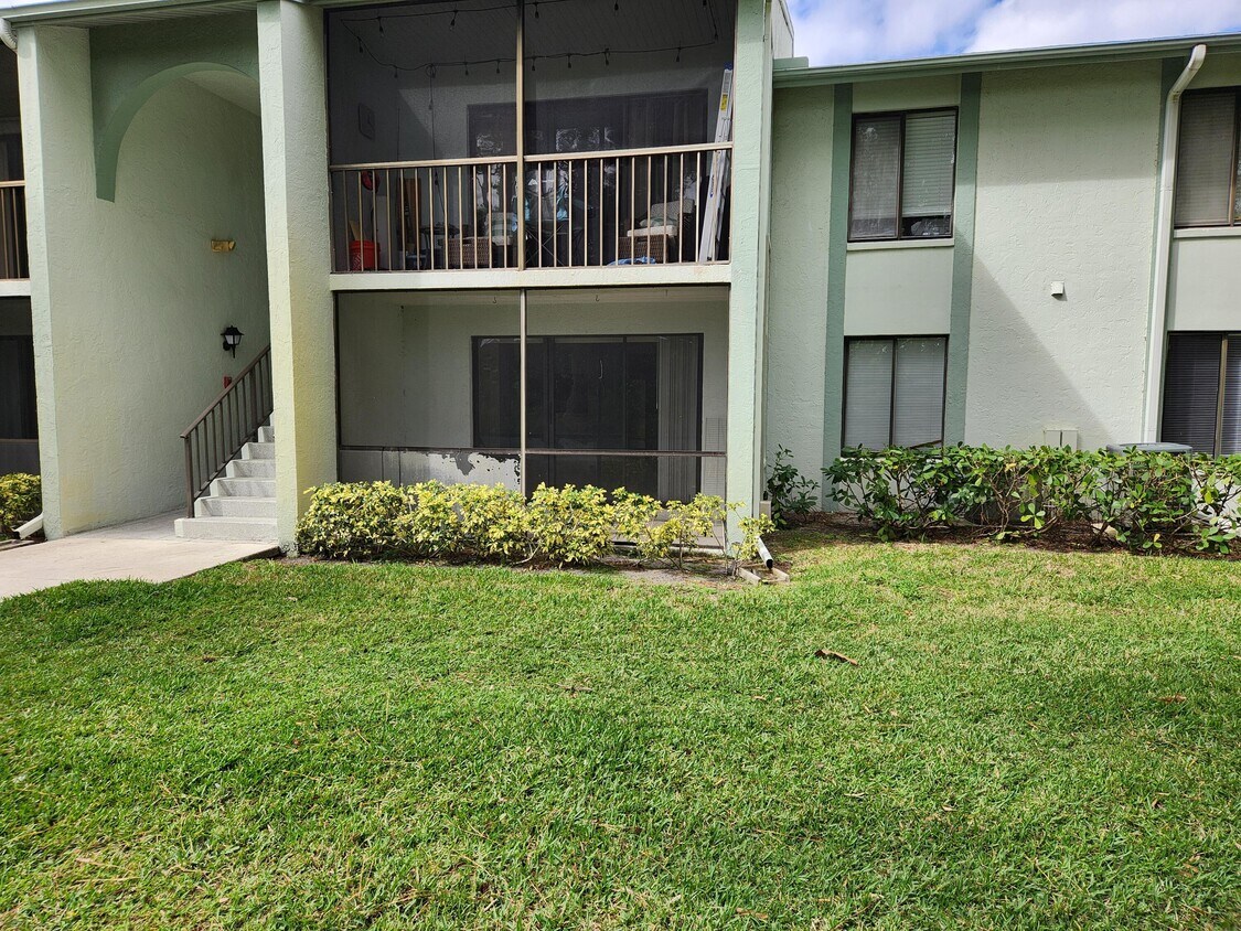 3664 Alder Dr Unit G1, West Palm Beach, FL 33417 Condo for Rent in