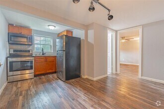 Building Photo - 4206 Walker St