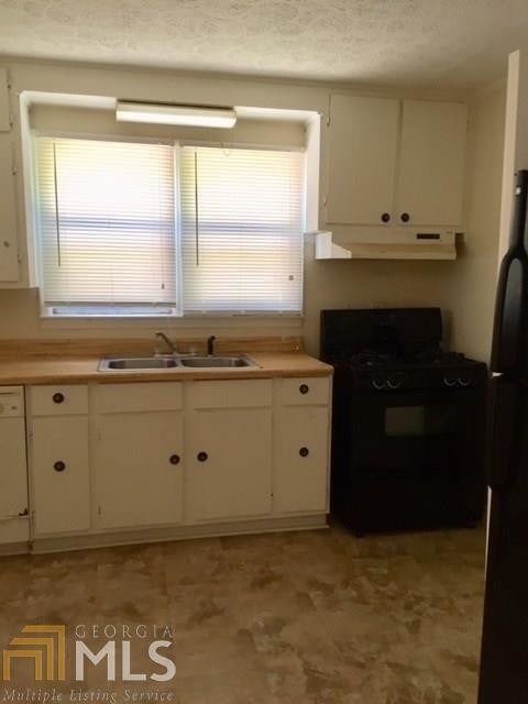 Building Photo - 4995 N Redan Cir