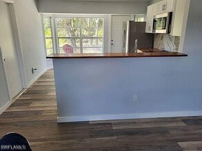 Building Photo - 6143 Hester Ave