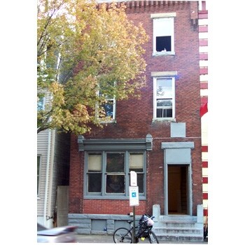 Foto principal - 1327 Derry St