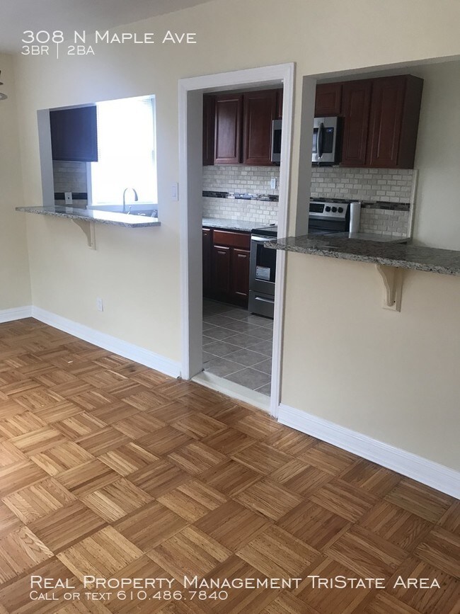 Building Photo - 308 N Maple Ave