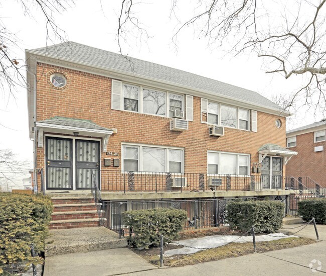 15425 Horace Harding Expy Flushing, NY 11367 Rentals Flushing, NY