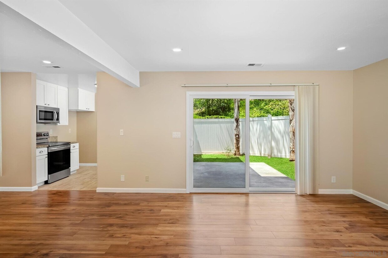 Foto principal - 1334 Evergreen Dr