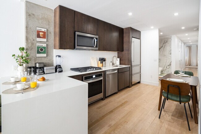 Foto del edificio - 119 W 24 St