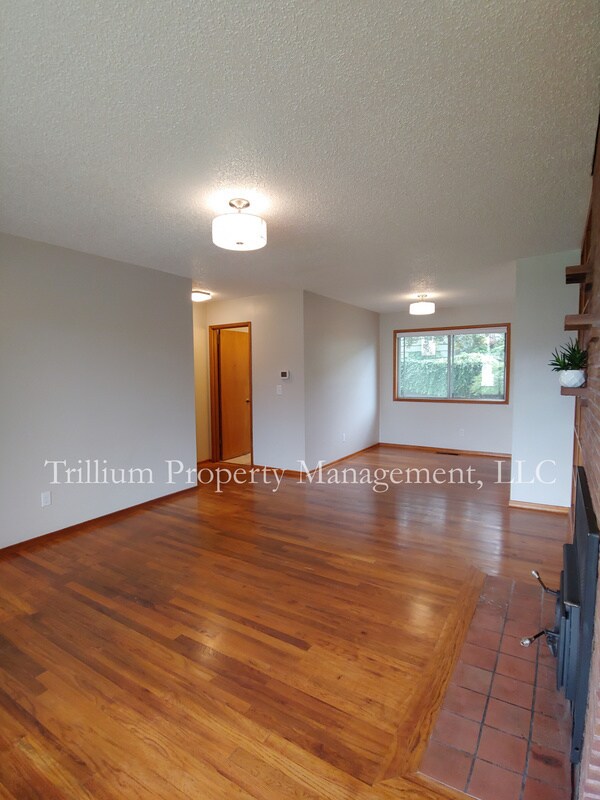 Foto del edificio - 215 SE 74th Ave