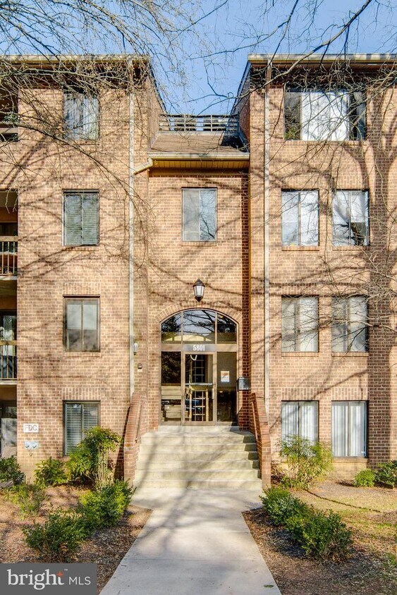 5801 Edson Ln Unit T1, Rockville, MD 20852 Apartment for Rent in