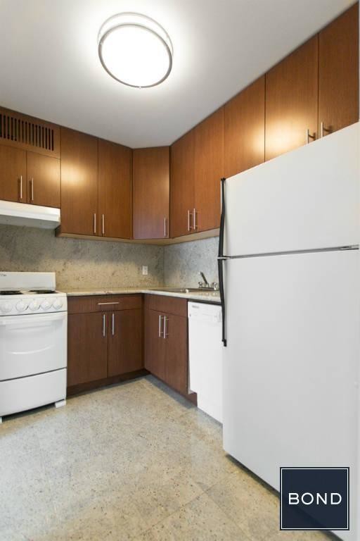 Primary Photo - 383 3rd Ave