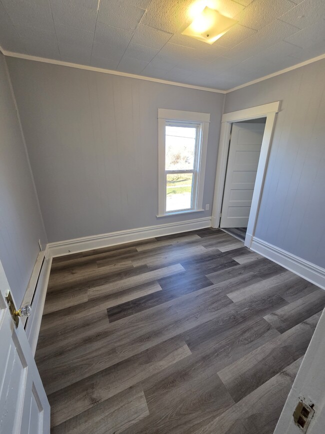 Building Photo - 233 Delaware Ave