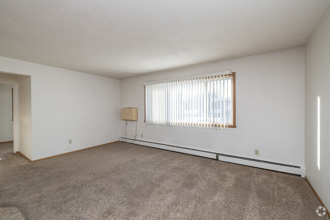 2BR, 1BA - 985SF - Living Room - Rockridge