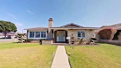 Building Photo - 6291 San Harco Cir