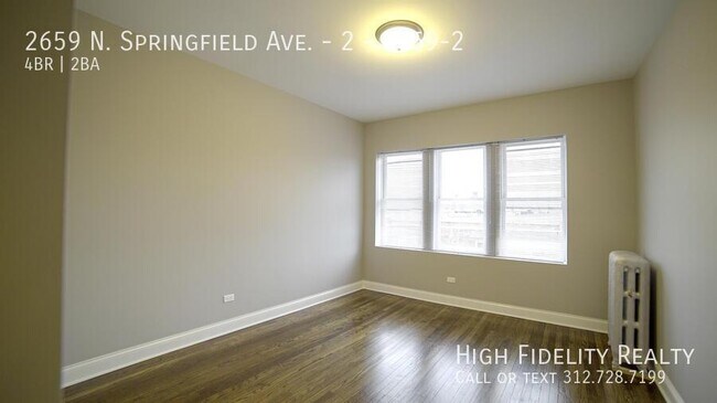 Foto del edificio - 2659 N Springfield Ave