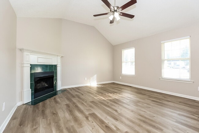 Building Photo - 1530 River Rock Blvd