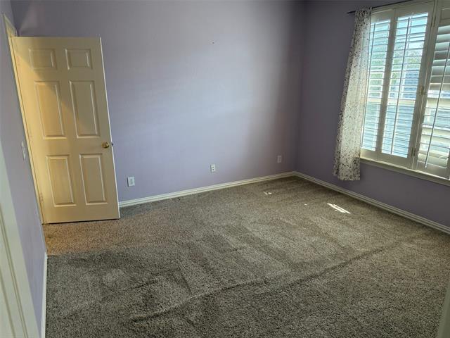 Foto del edificio - 8421 Orchard Hill Dr