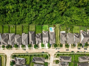 Building Photo - 10923 Texas Rose Dr