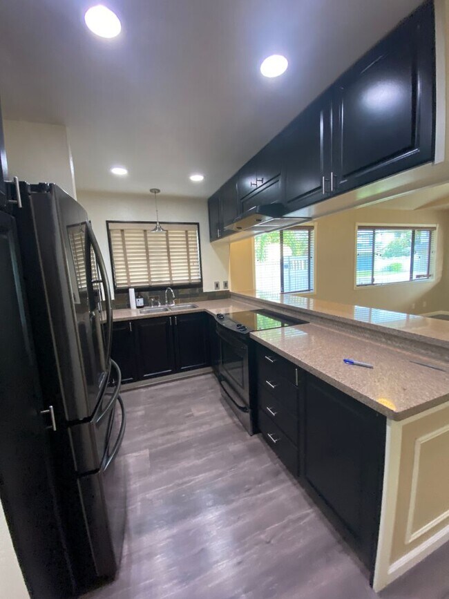 Foto del edificio - For Rent - [Kapolei Kai] 91-1054 Pakaweli St