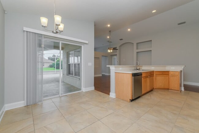 Building Photo - 2709 Billingham Dr
