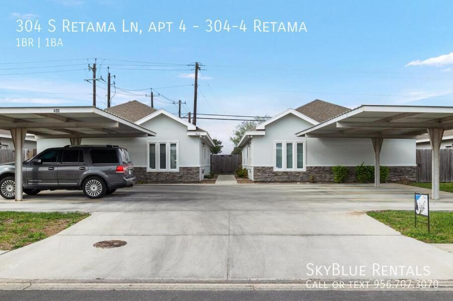 Primary Photo - 304 S Retama Ln