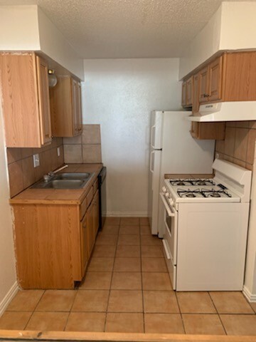 Building Photo - 5055 Ridglea Ln