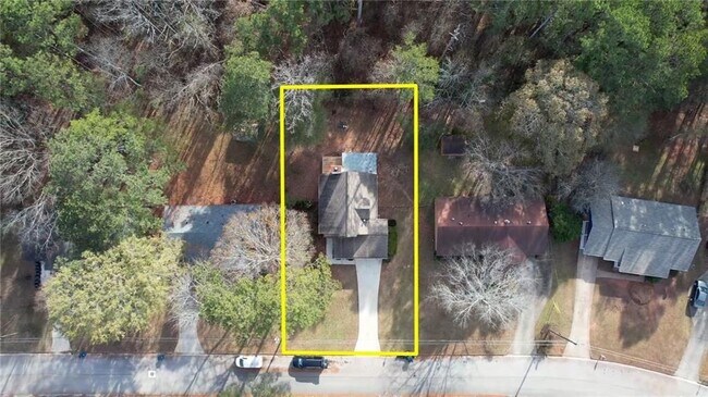 Building Photo - 2475 Nugget Dr SW