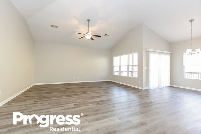 Foto del edificio - 6308 Eli Dr