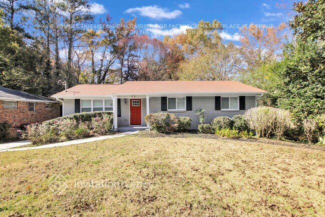 Building Photo - 2875 Laurel Ln