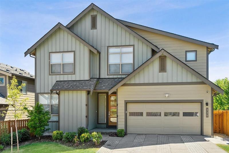 The corner lot in the Ladera neighborhood House for Rent in