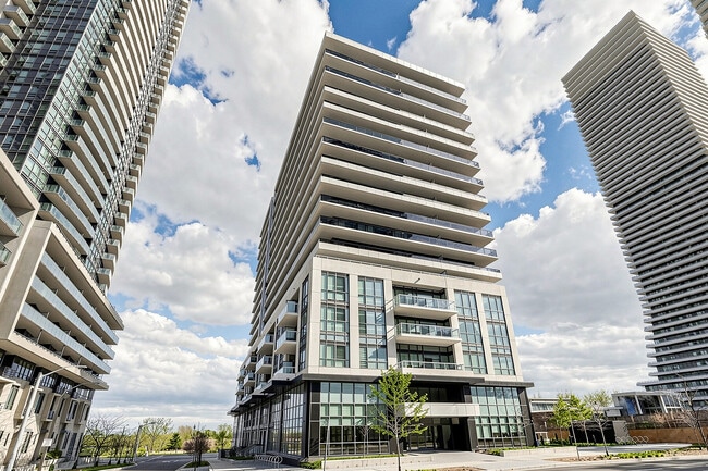Building Photo - 65 Annie Craig Dr