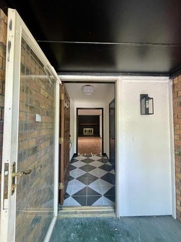 Foto del edificio - 118 Oakhaven Dr